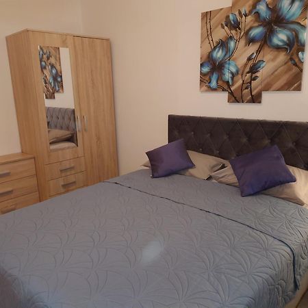 Apartments Tulipan - With Free Private Parking Garage Mostar Ngoại thất bức ảnh