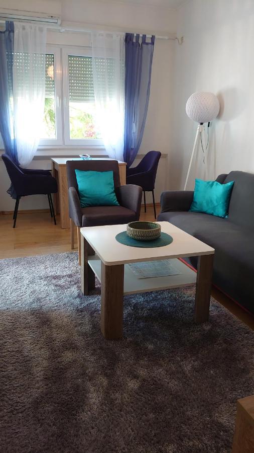Apartments Tulipan - With Free Private Parking Garage Mostar Ngoại thất bức ảnh