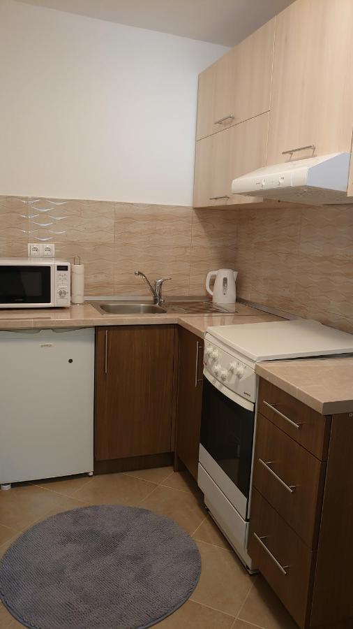 Apartments Tulipan - With Free Private Parking Garage Mostar Ngoại thất bức ảnh
