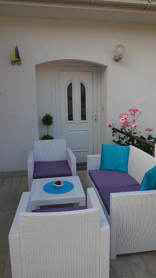 Apartments Tulipan - With Free Private Parking Garage Mostar Ngoại thất bức ảnh