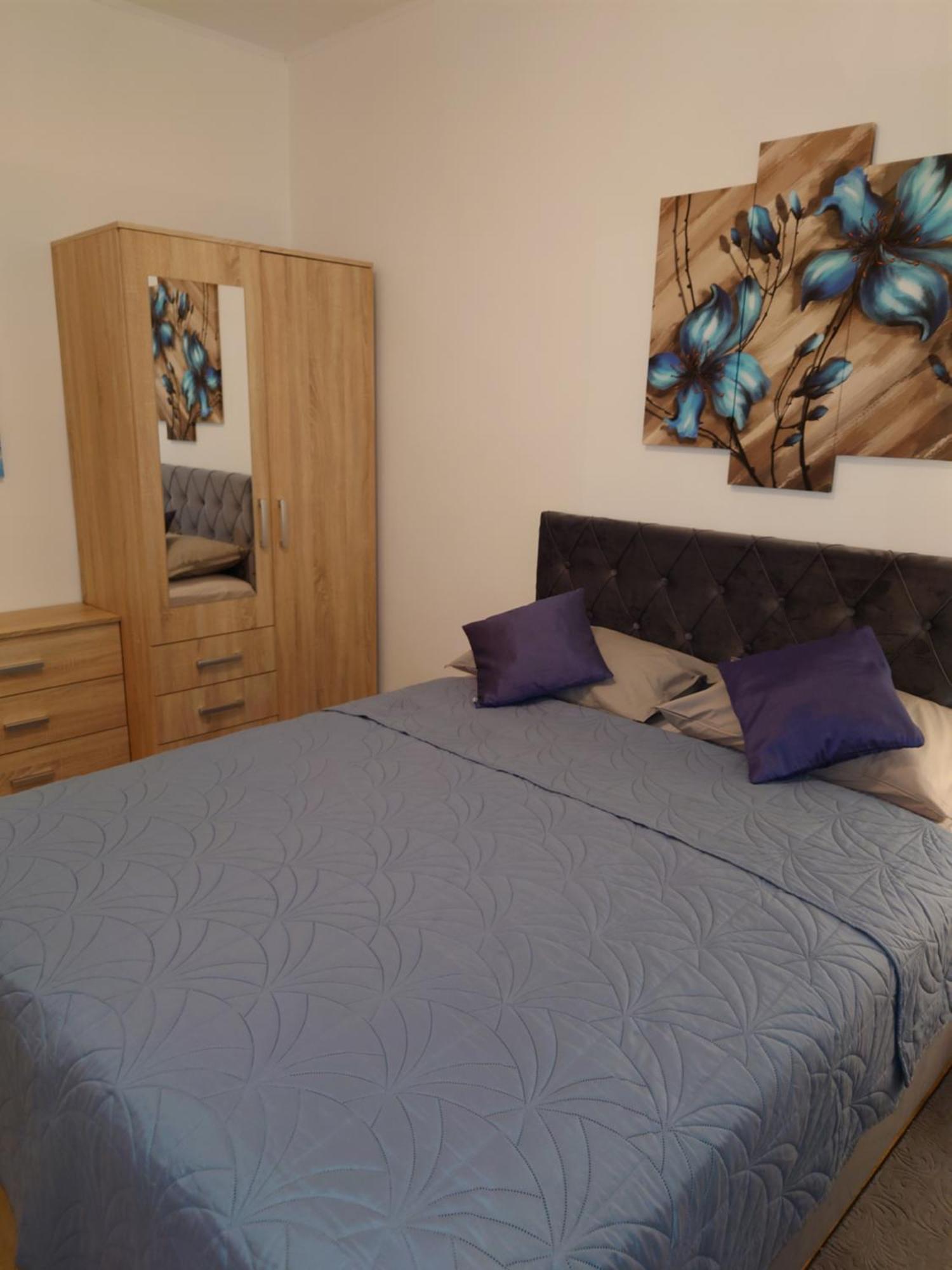 Apartments Tulipan - With Free Private Parking Garage Mostar Ngoại thất bức ảnh