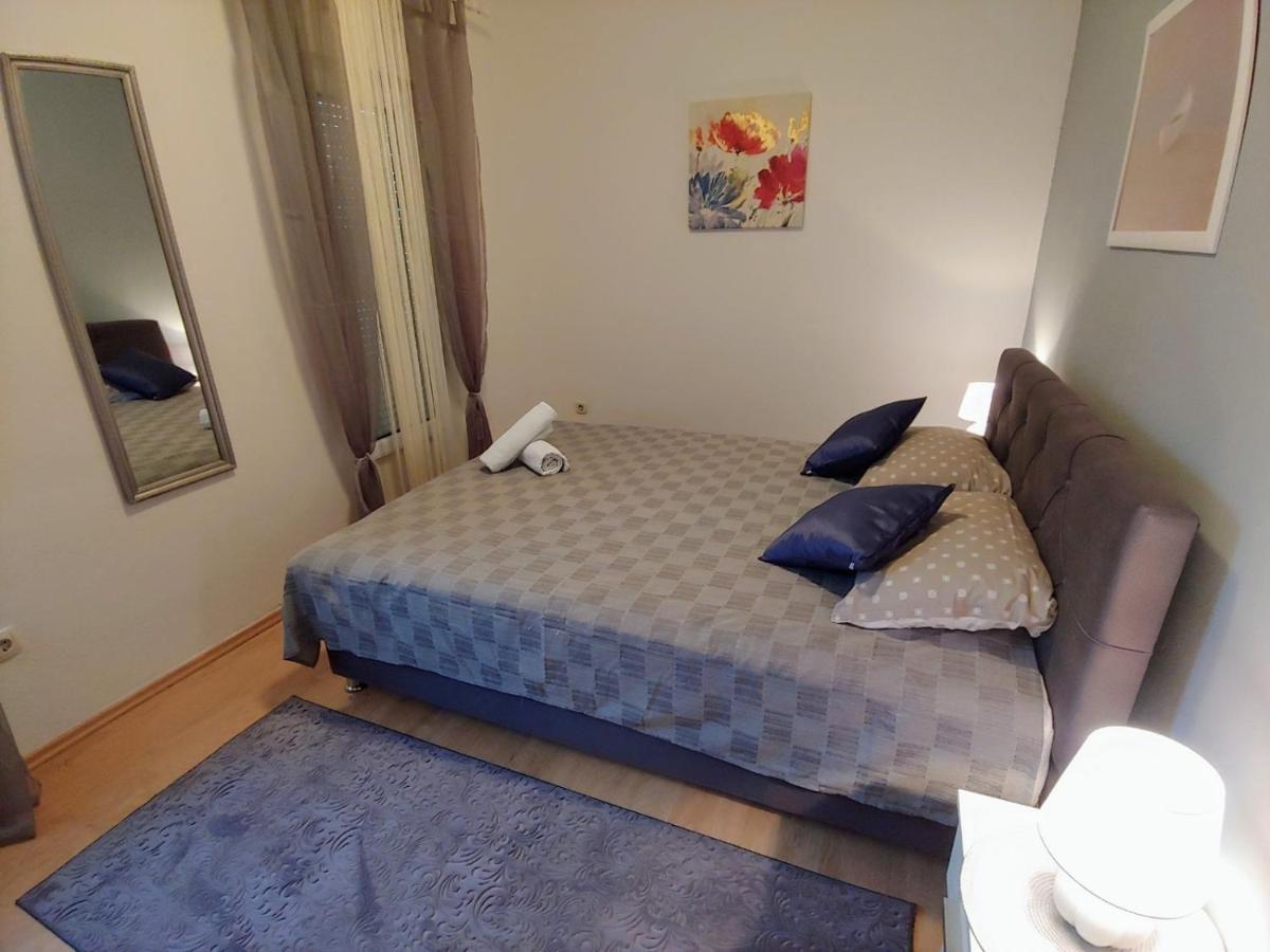 Apartments Tulipan - With Free Private Parking Garage Mostar Ngoại thất bức ảnh