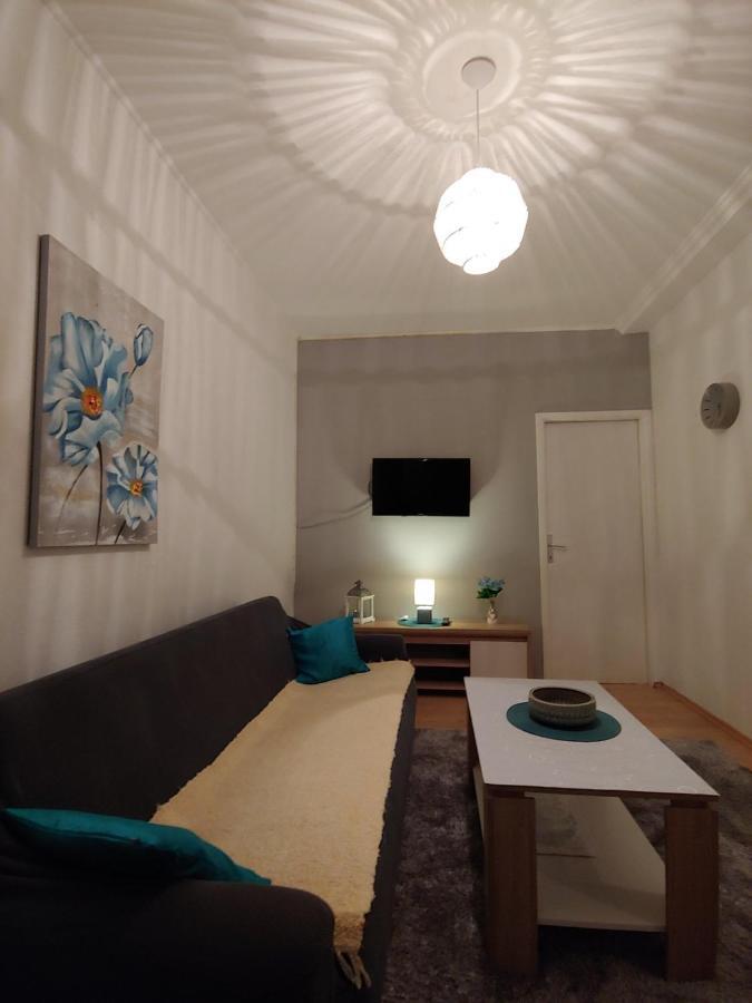 Apartments Tulipan - With Free Private Parking Garage Mostar Ngoại thất bức ảnh